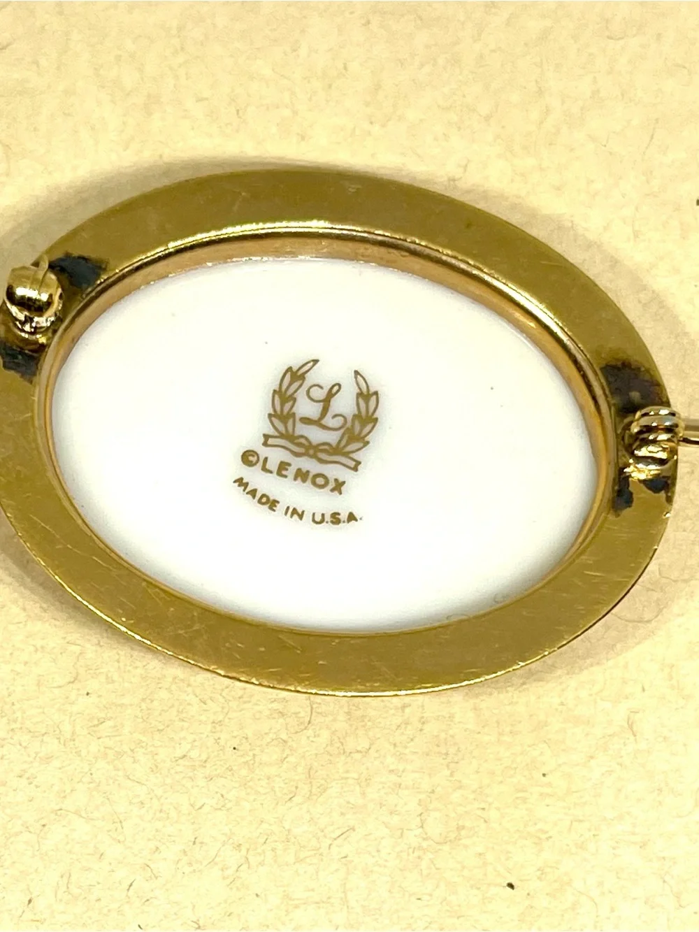Lenox Porcelain Dove Design Brooch